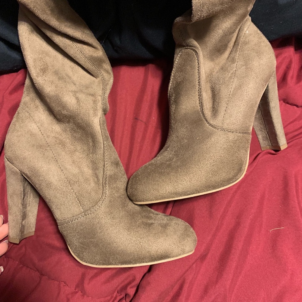 Charlotte Russe thigh high suede boots. Size 7